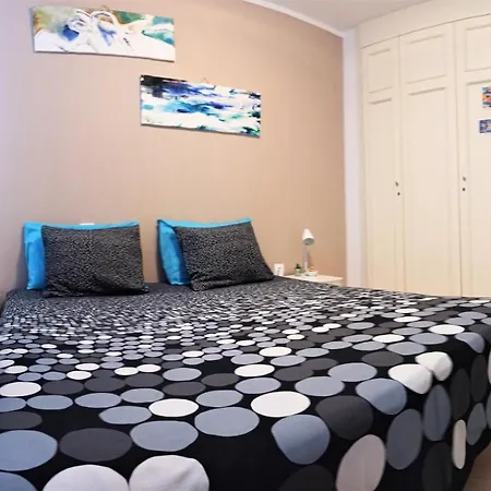 Gasthuis The Spot House *