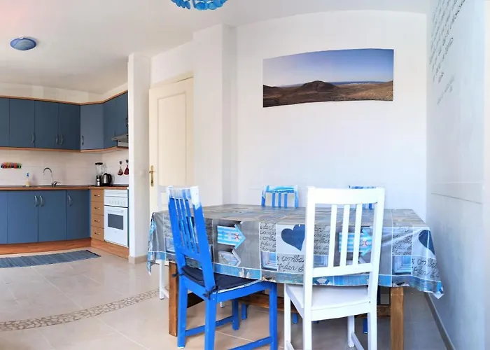 The Spot House Pensión